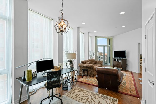 500 Throckmorton Street 903, Fort Worth, TX 76102