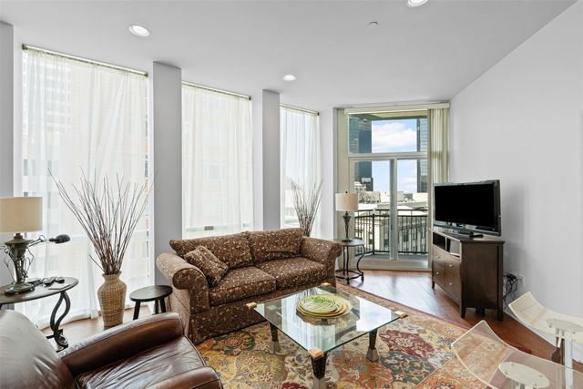 500 Throckmorton Street 903, Fort Worth, TX 76102