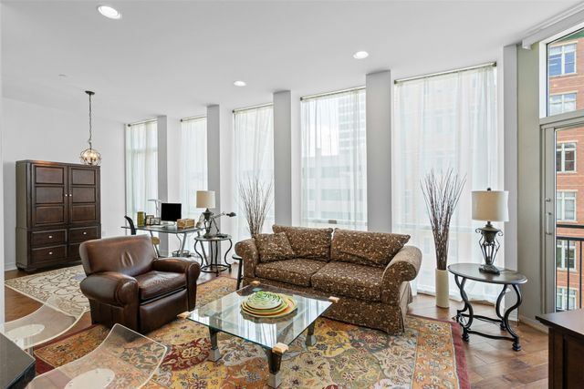 500 Throckmorton Street 903, Fort Worth, TX 76102