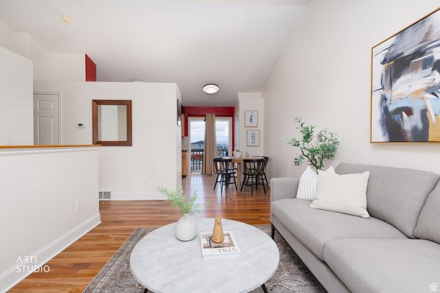 266 W BEVERLEE ANN DR, Draper, UT 84020