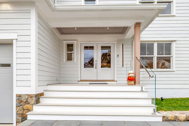 309 Hunyadi Avenue, Fairfield, CT 06824