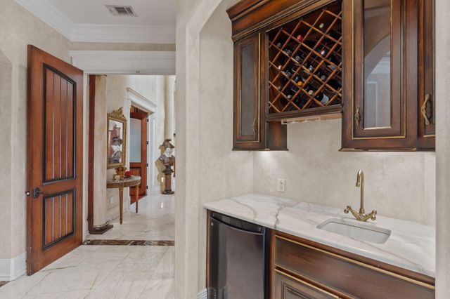 437 Admiral Court, Destin, FL 32541