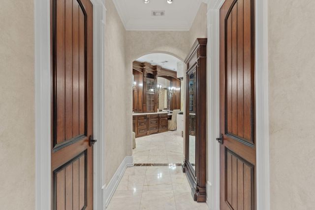 437 Admiral Court, Destin, FL 32541