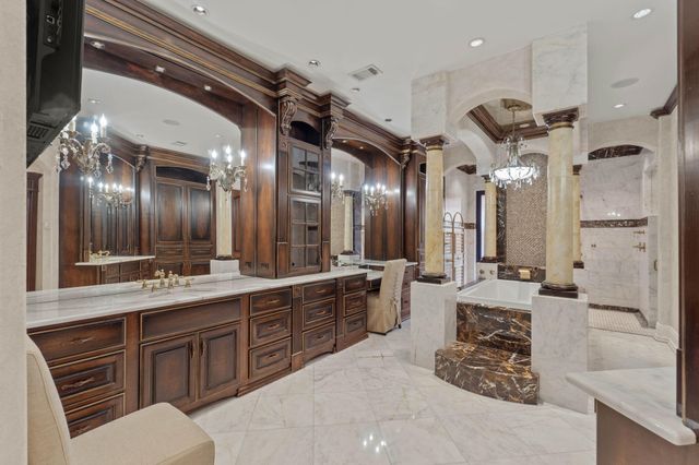 437 Admiral Court, Destin, FL 32541