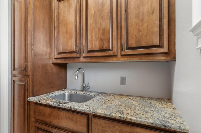 437 Admiral Court, Destin, FL 32541