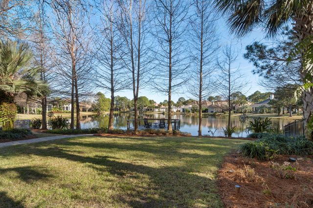 437 Admiral Court, Destin, FL 32541