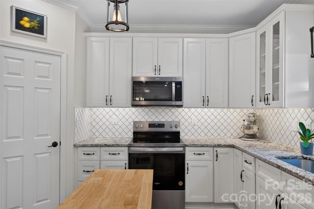 205 Sycamore Creek Road, Fort Mill, SC 29708