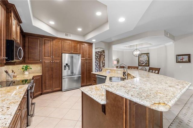 20691 Wildcat Run DR 102, Estero, FL 33928