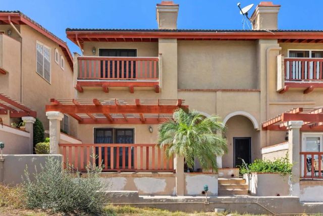 2583 Navarra Drive D, Carlsbad, CA 92009