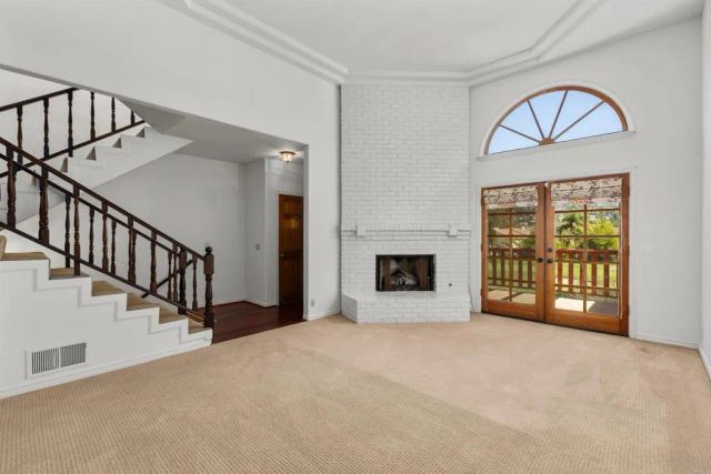2583 Navarra Drive D, Carlsbad, CA 92009