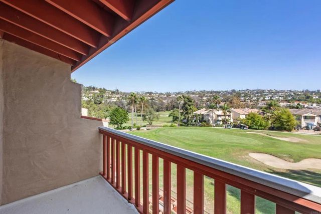 2583 Navarra Drive D, Carlsbad, CA 92009