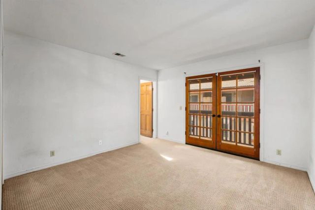 2583 Navarra Drive D, Carlsbad, CA 92009