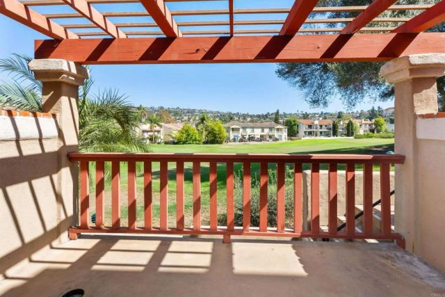 2583 Navarra Drive D, Carlsbad, CA 92009