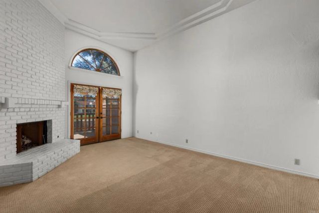 2583 Navarra Drive D, Carlsbad, CA 92009