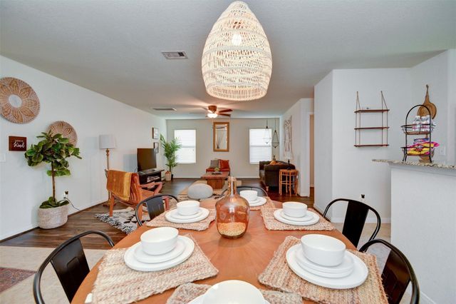 6807 Alum Rock Lane, Houston, TX 77048