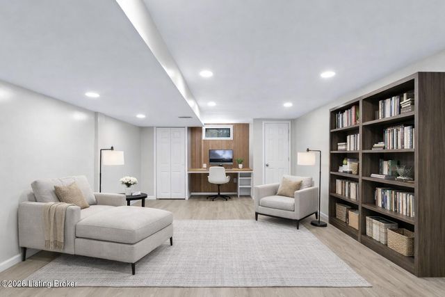 8199 Arnoldtown Rd, Louisville, KY 40214