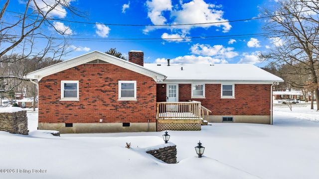 8199 Arnoldtown Rd, Louisville, KY 40214