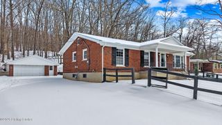 8199 Arnoldtown Rd, Louisville, KY 40214