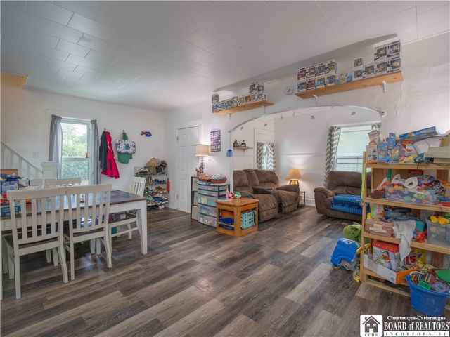 43 Houghton Street, Pomfret, NY 14063