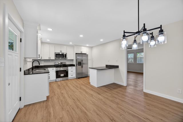 86 West Drive, Rossville, GA 30741