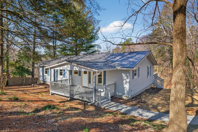 86 West Drive, Rossville, GA 30741