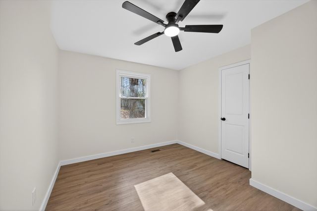 86 West Drive, Rossville, GA 30741