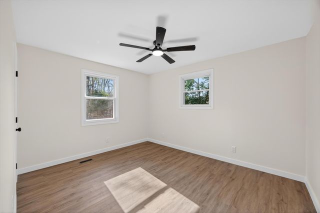 86 West Drive, Rossville, GA 30741