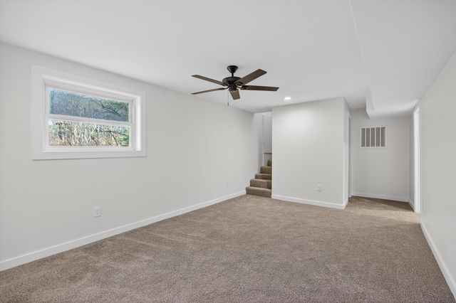 86 West Drive, Rossville, GA 30741