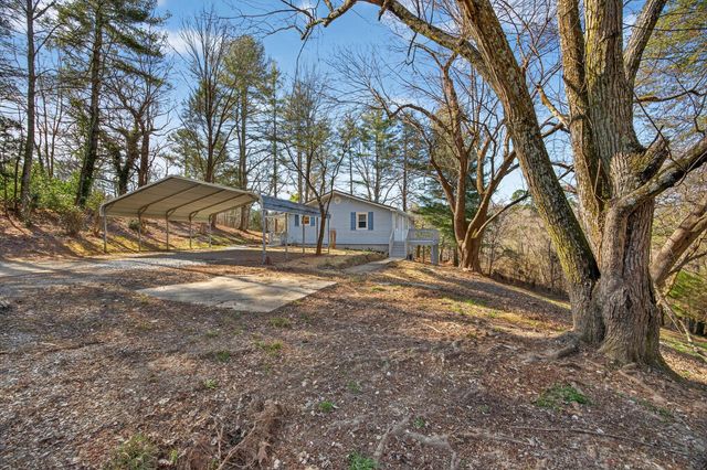 86 West Drive, Rossville, GA 30741