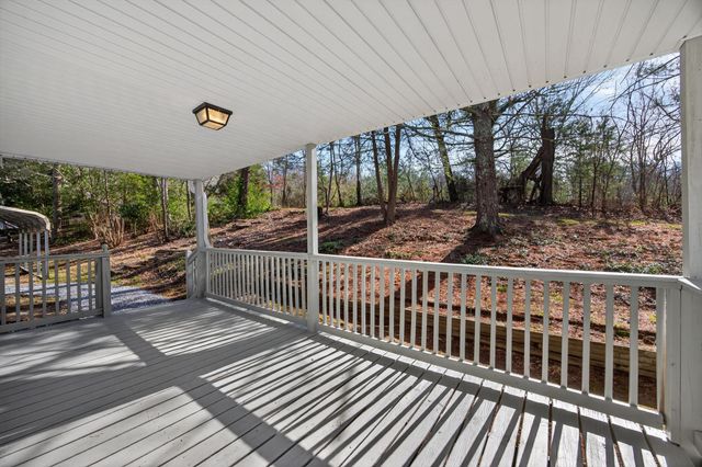 86 West Drive, Rossville, GA 30741