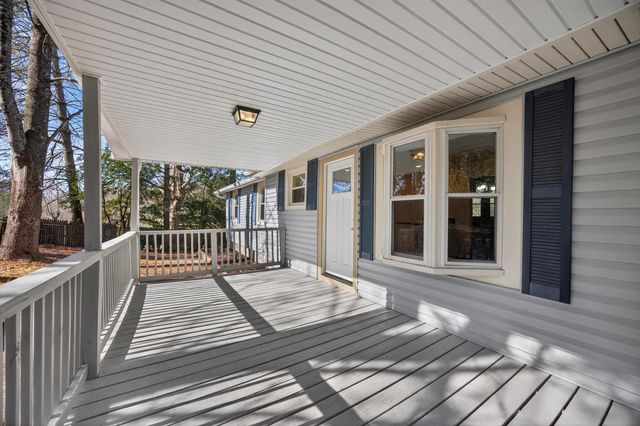 86 West Drive, Rossville, GA 30741