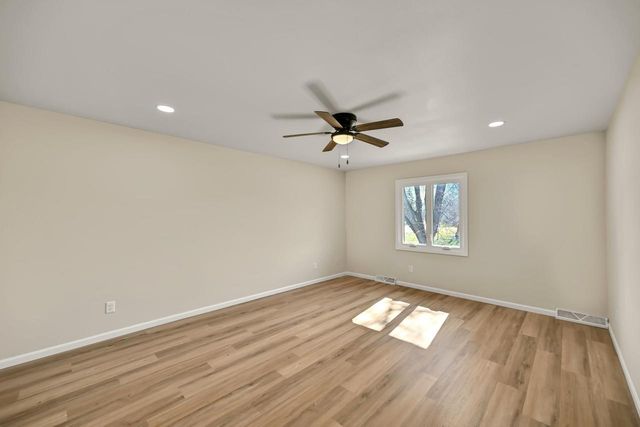 20300 Yorktown COURT, Brookfield, WI 53045