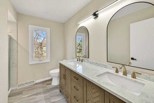 20300 Yorktown COURT, Brookfield, WI 53045