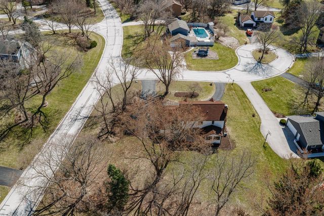20300 Yorktown COURT, Brookfield, WI 53045