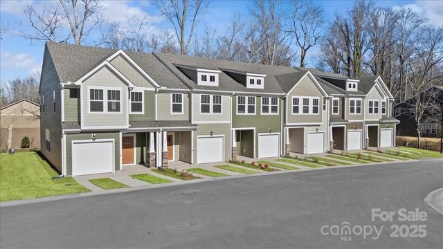 39 Moon Haven Way, Arden, NC 28704