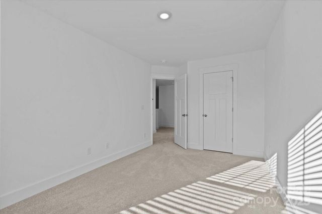 39 Moon Haven Way, Arden, NC 28704