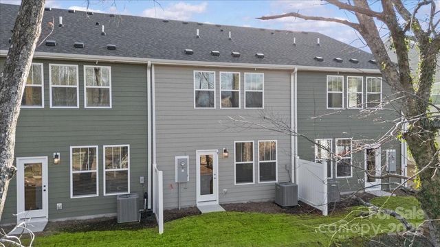 39 Moon Haven Way, Arden, NC 28704