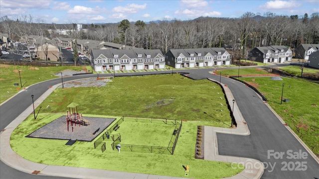 39 Moon Haven Way, Arden, NC 28704