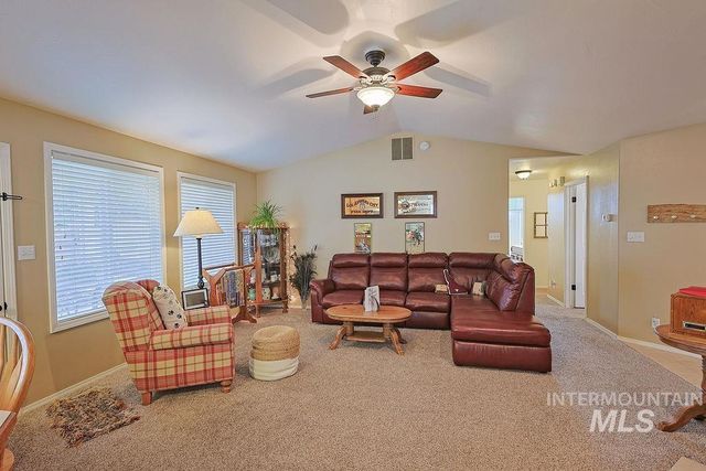 2628 Elizabeth Blvd, Twin Falls, ID 83301