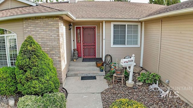 2628 Elizabeth Blvd, Twin Falls, ID 83301