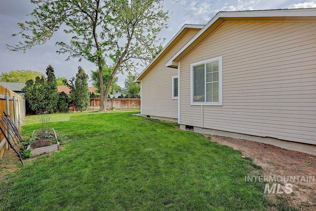 2628 Elizabeth Blvd, Twin Falls, ID 83301