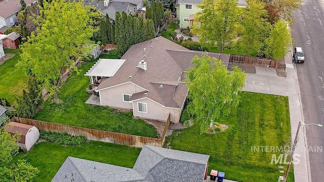 2628 Elizabeth Blvd, Twin Falls, ID 83301