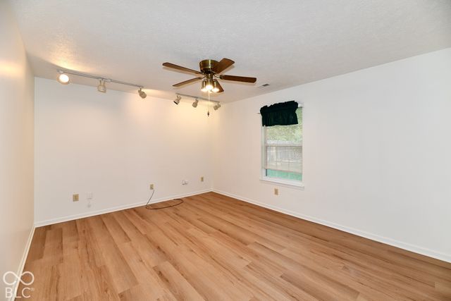 533 Blue Spring Drive, Indianapolis, IN 46239