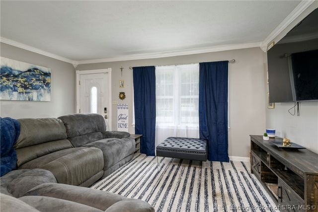 3312 Mellwood Drive, New Albany, IN 47150