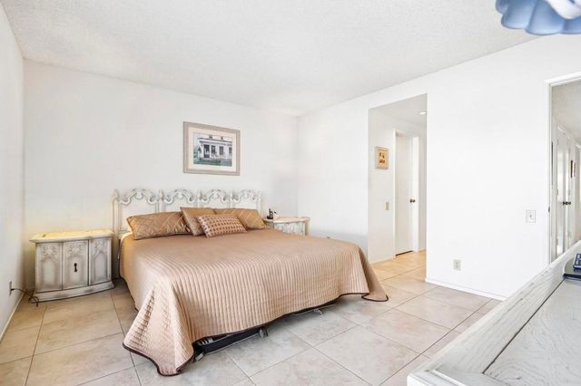 6110 Saint Andrews Plaza, Palm Springs, CA 92264