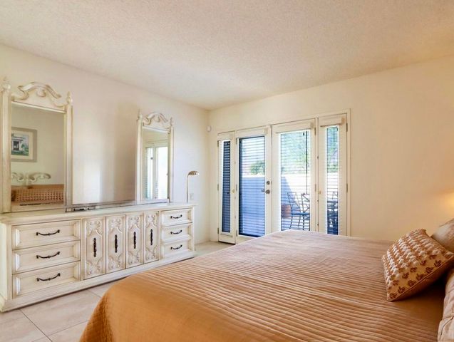 6110 Saint Andrews Plaza, Palm Springs, CA 92264