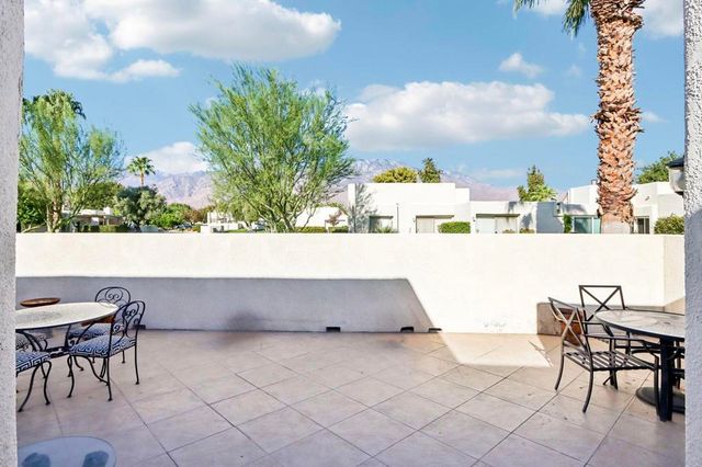 6110 Saint Andrews Plaza, Palm Springs, CA 92264