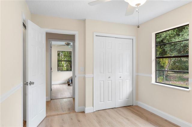 6226 5th Street Street, Vero Beach, FL 32968