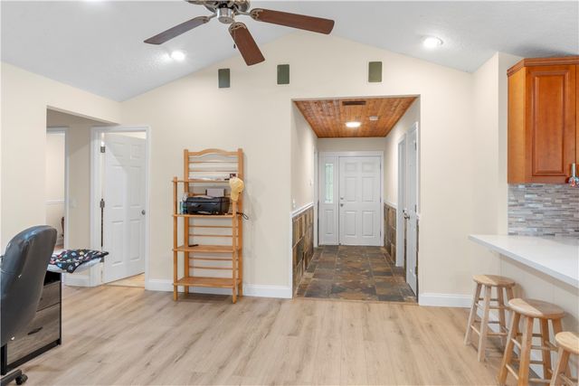 6226 5th Street Street, Vero Beach, FL 32968