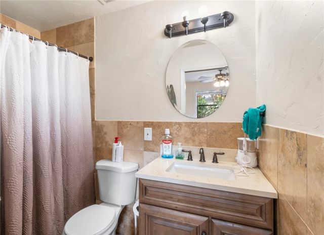 6226 5th Street Street, Vero Beach, FL 32968